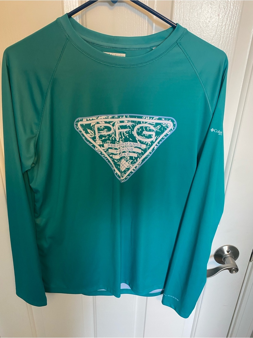 Columbia Women's Teal Long-Sleeve Rash Guard with Graphic Logo